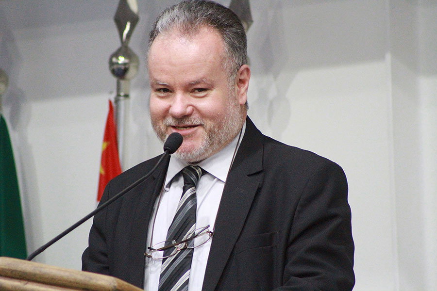 Eduardo Toledo