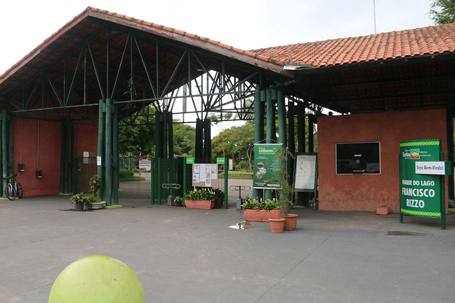 Eduardo Toledo