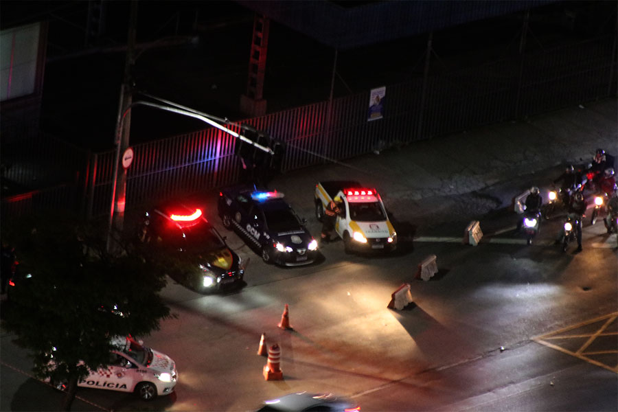 Tentativa de assalto termina com suspeito morto no Jd. Monte Alegre, em Taboão da Serra